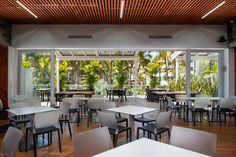 ホテル Villa Varadero