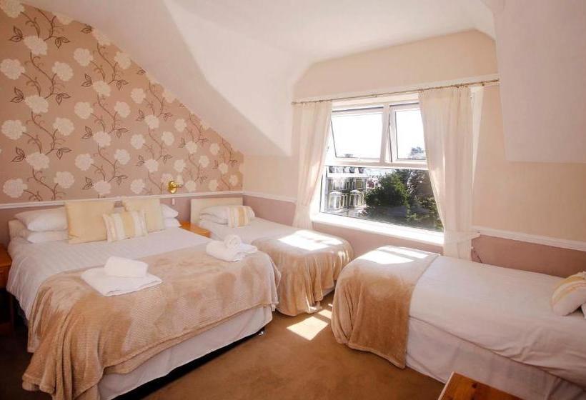 فندق Warwick House