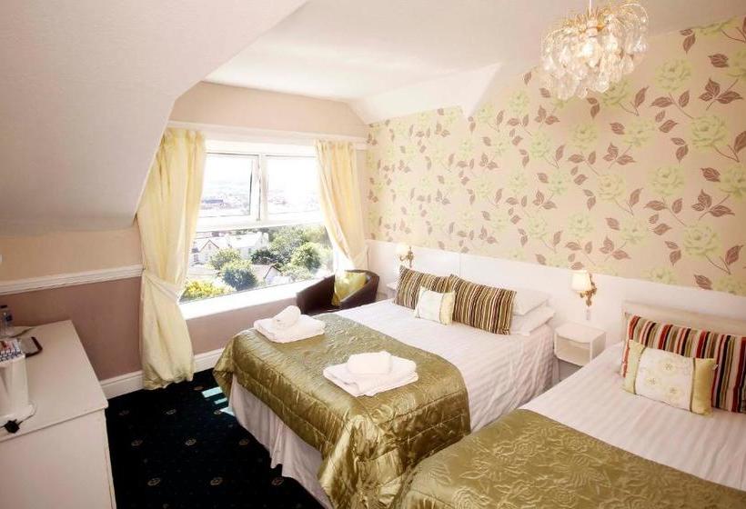 فندق Warwick House