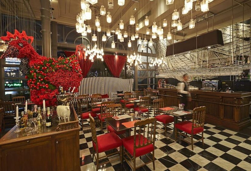 هتل Woodlands Suites Serviced Residences   Sha Extra Plus