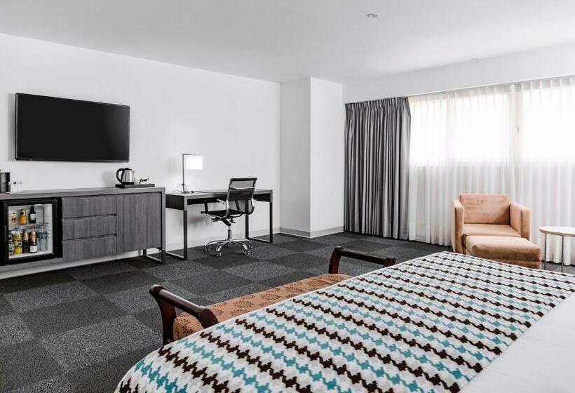 هتل Costa Del Sol Wyndham Tumbes