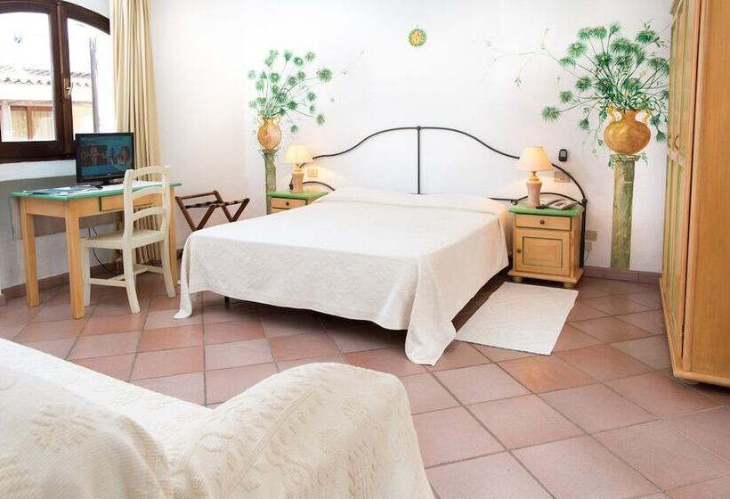 La Jacia Hotel & Resort