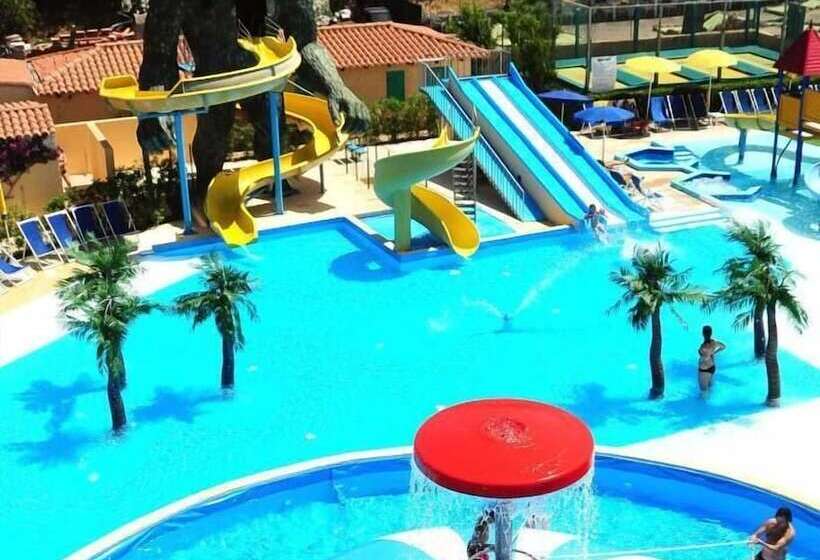 La Jacia Hotel & Resort