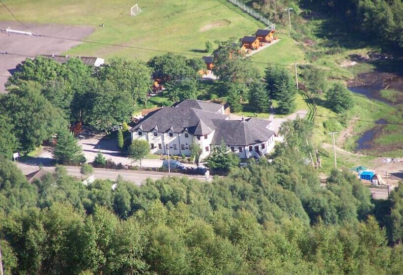 Macdonald Hotel & Cabins
