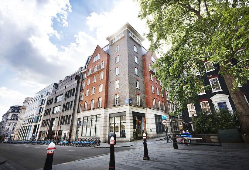 Marlin Apartments London City   Queen Street