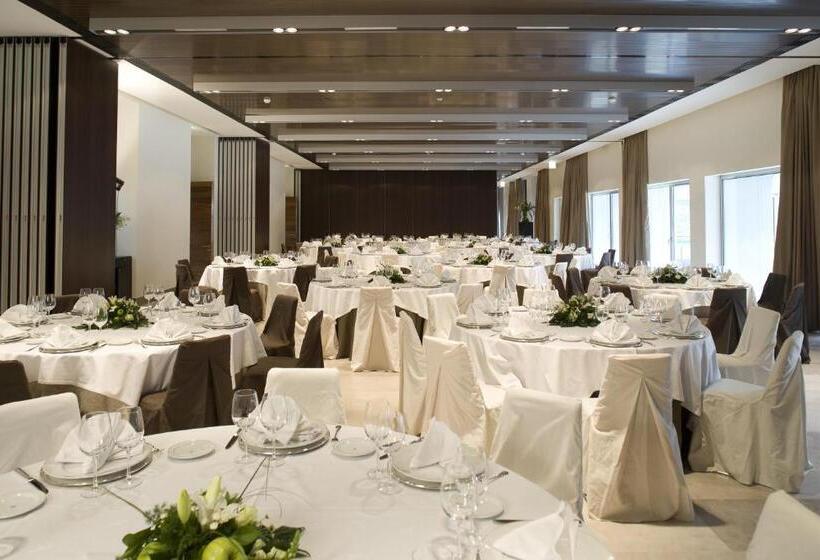 Parador De Alcala de Henares