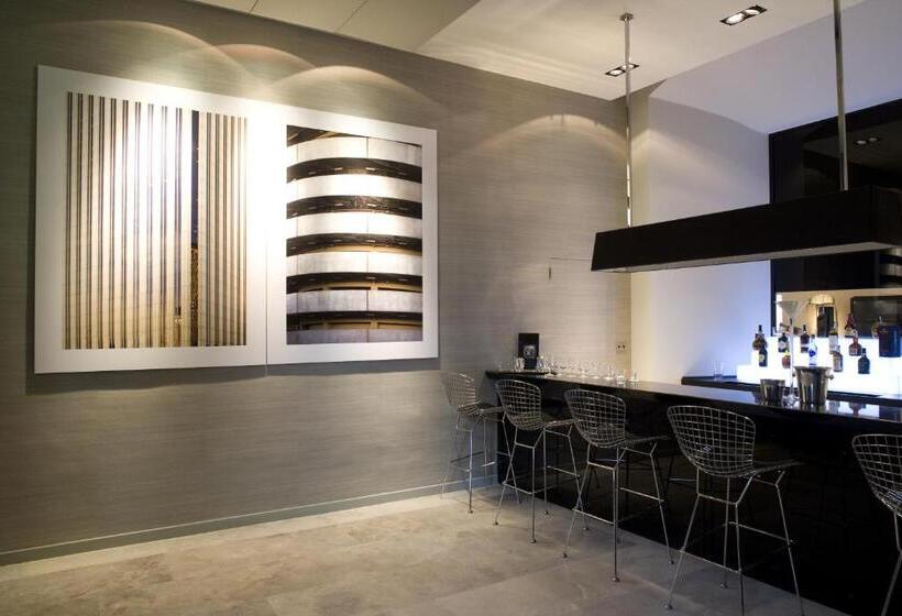 Parador De Alcala de Henares