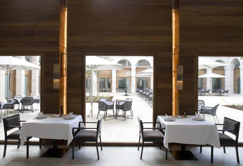 Parador De Alcala de Henares