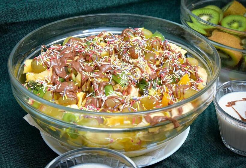 Rhodopi Home Hotel Chepelare Half Board & Wellness