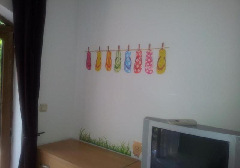 Sunny Dreams Aparthotel