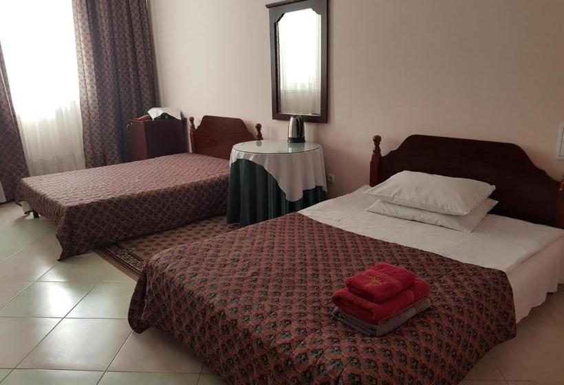 هاستل мини готель