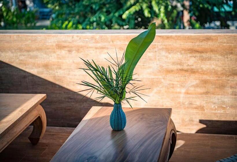 فندق صغير By The Sea Koh Mak Boutique Guesthouse