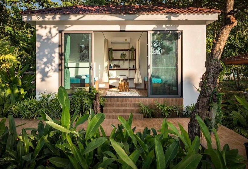 فندق صغير By The Sea Koh Mak Boutique Guesthouse