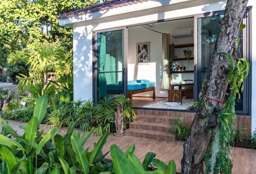 فندق صغير By The Sea Koh Mak Boutique Guesthouse