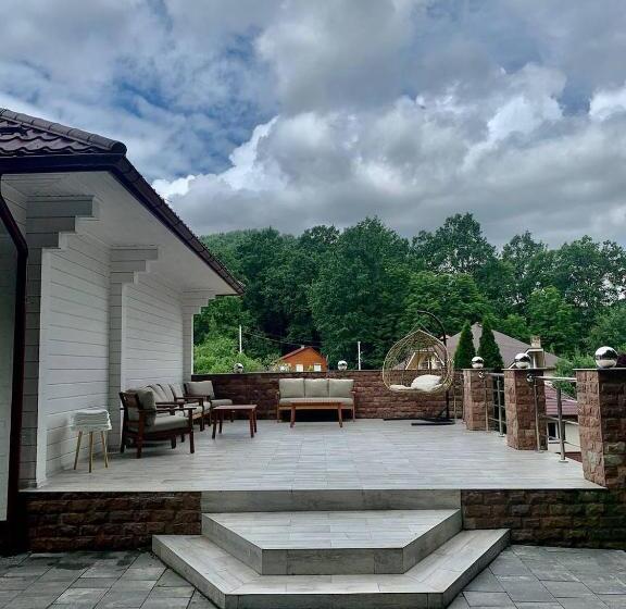 הוסטל Dominion Relax Club