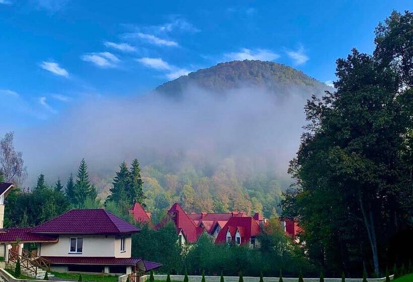 הוסטל Dominion Relax Club