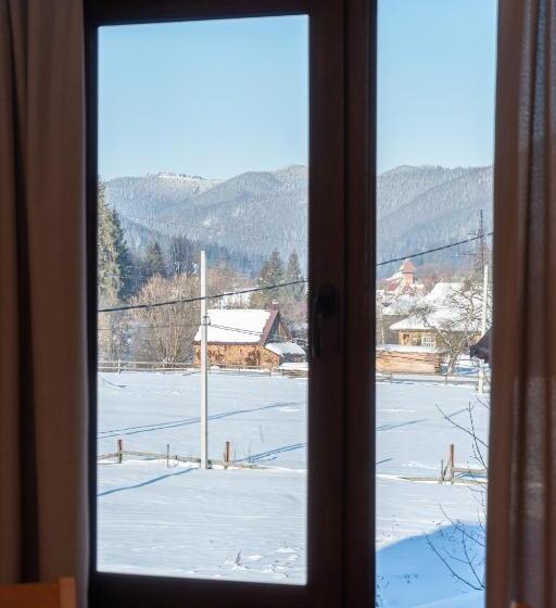 Apartments Chalet Girska Hatyna