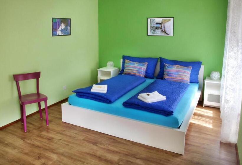 مبيت وإفطار Ca' Di Pincia