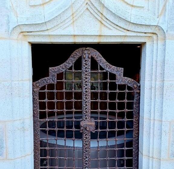 مبيت وإفطار Chateau De La Grave