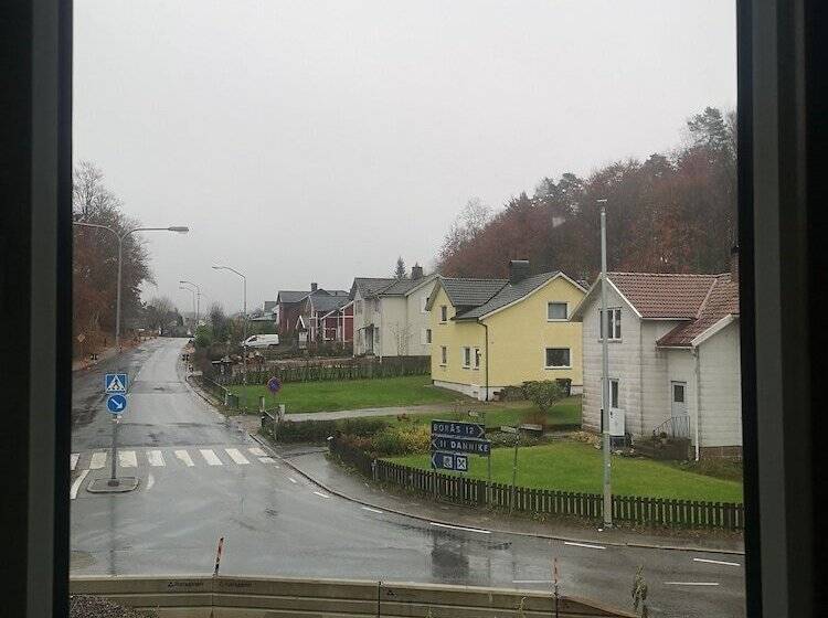 住宿加早餐  Stop At The Cross