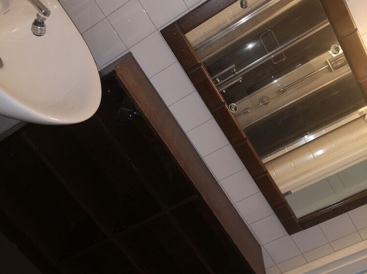 住宿加早餐  Stop At The Cross