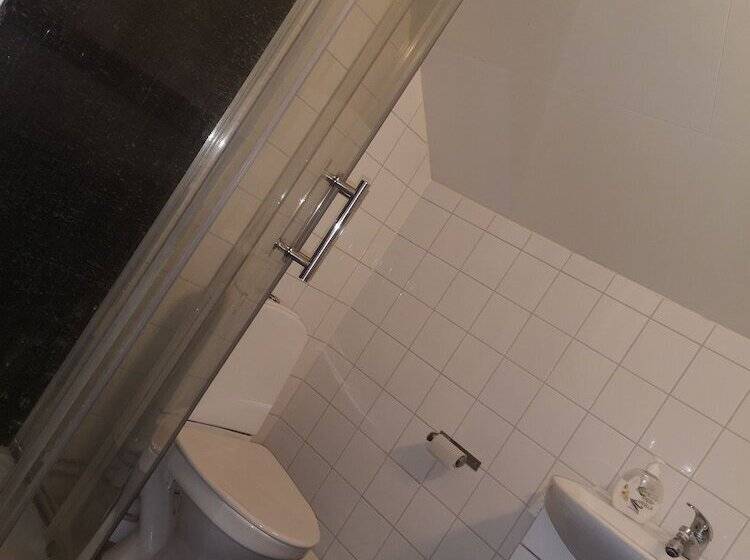 住宿加早餐  Stop At The Cross