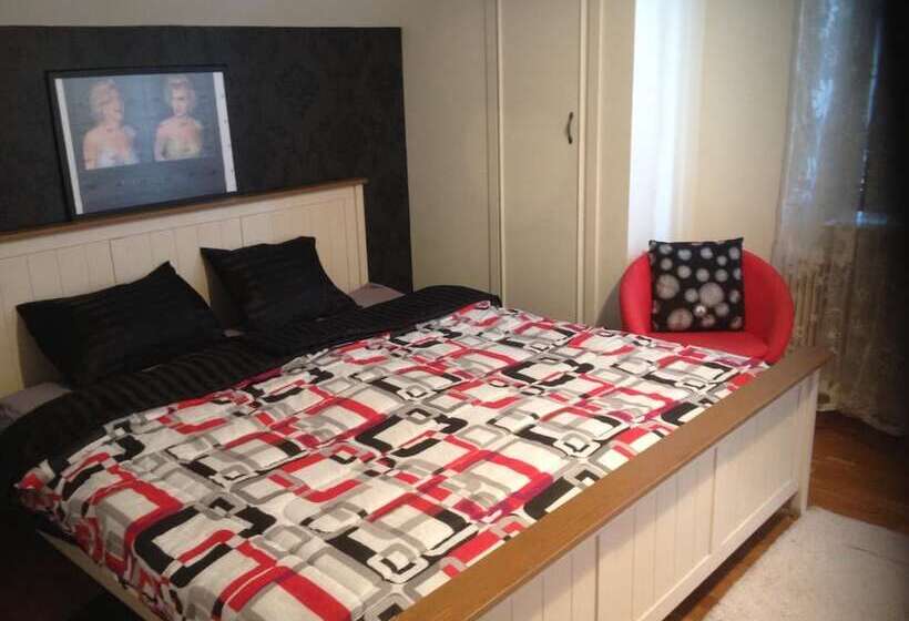 住宿加早餐  Stop At The Cross