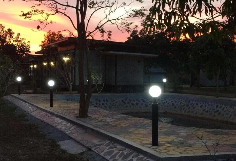 Happy Resort Bandung