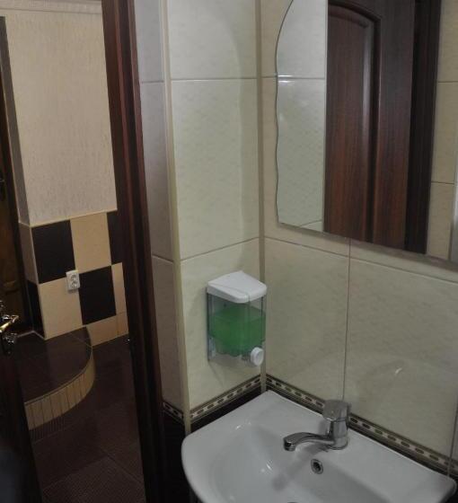 Hotel сосновий двір