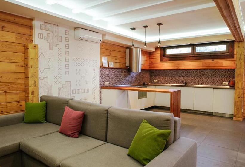 Отель трипільське сонце