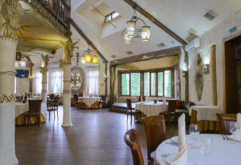 Отель трипільське сонце