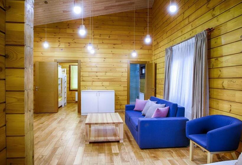 Отель трипільське сонце