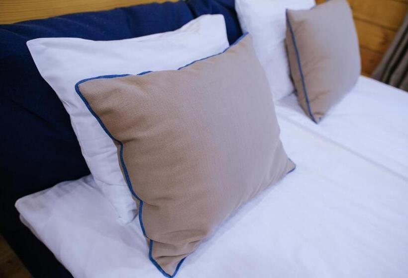 Отель трипільське сонце