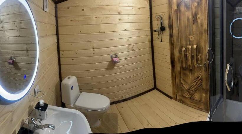 ホテル верховинський водограй