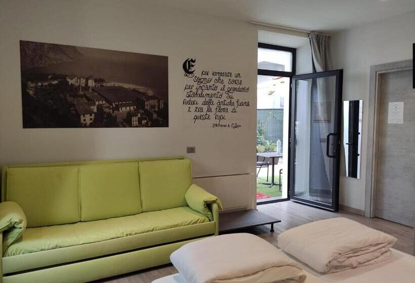 فندق Antica Campione Rooms & Hostel