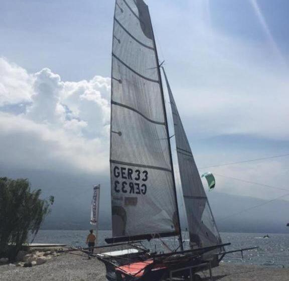 فندق Antica Campione Rooms & Hostel