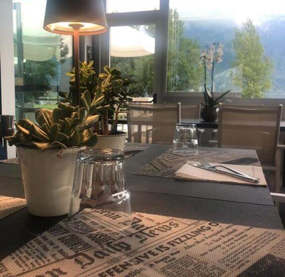 فندق Antica Campione Rooms & Hostel