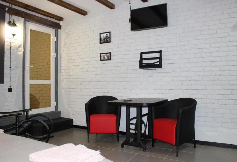 Отель Biker's Pub