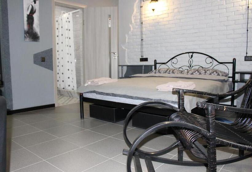 Отель Biker's Pub