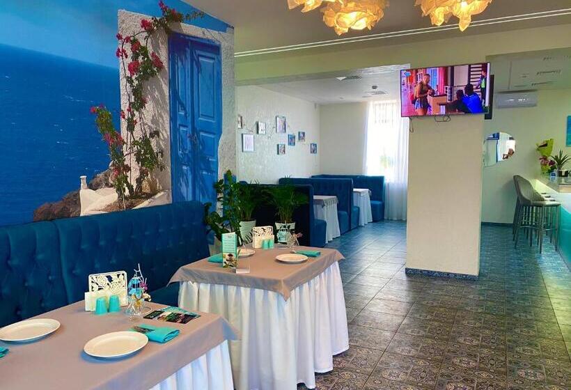 בית מלון כפרי Biruza Club