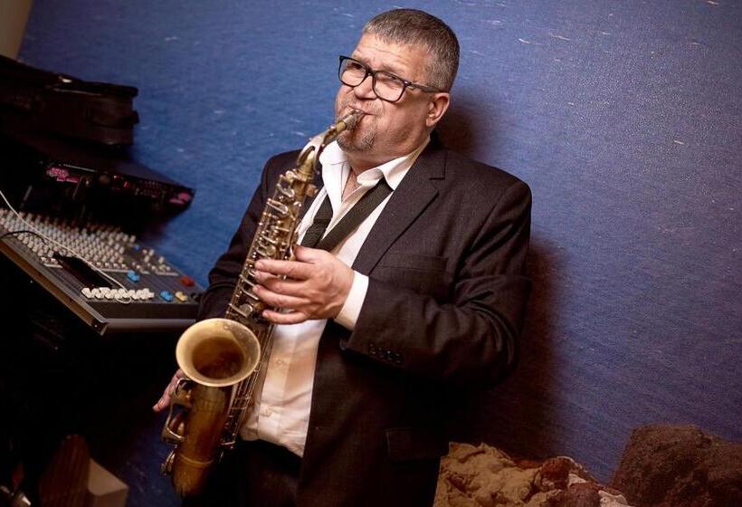 בית מלון כפרי Biruza Club