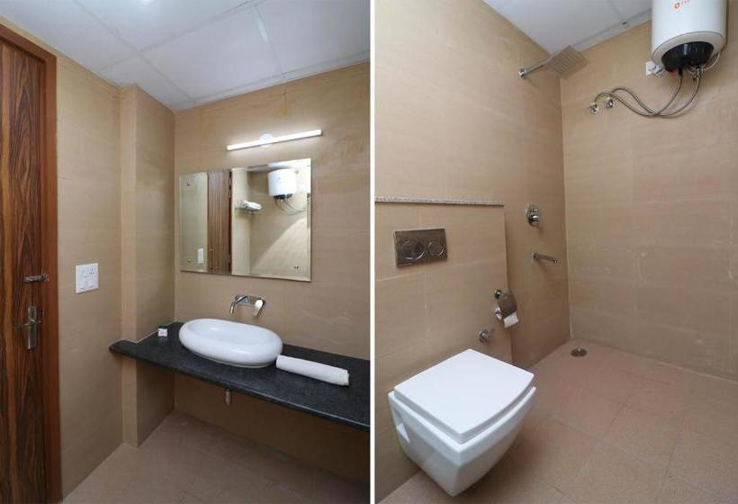 Отель Capital O 22975 Global Inn