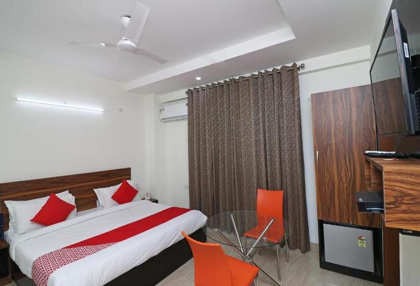 Отель Capital O 22975 Global Inn