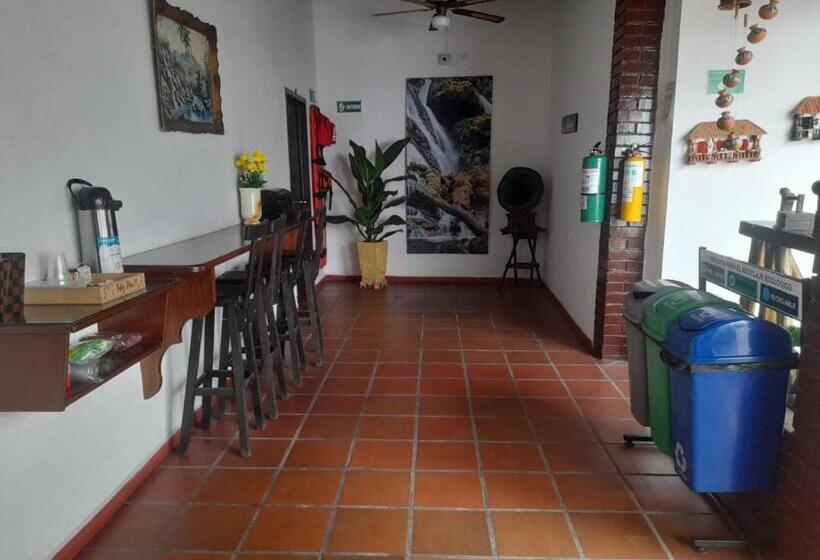 هتل Colonial San Felipe