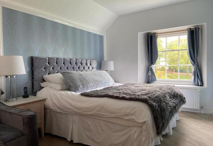 فندق Croydon Hall