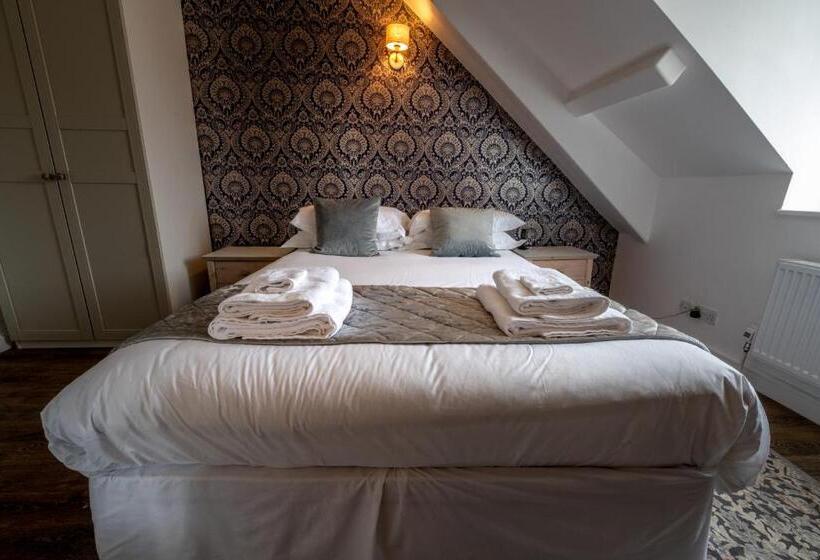 فندق Croydon Hall