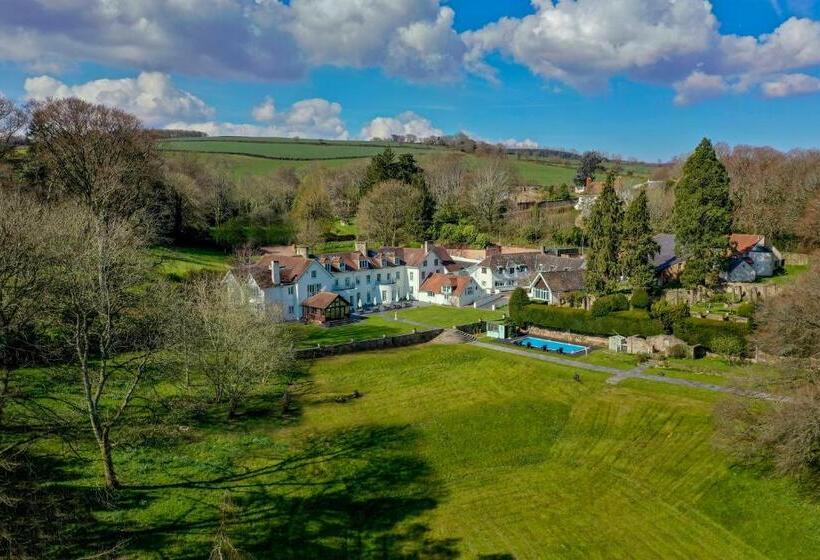 فندق Croydon Hall