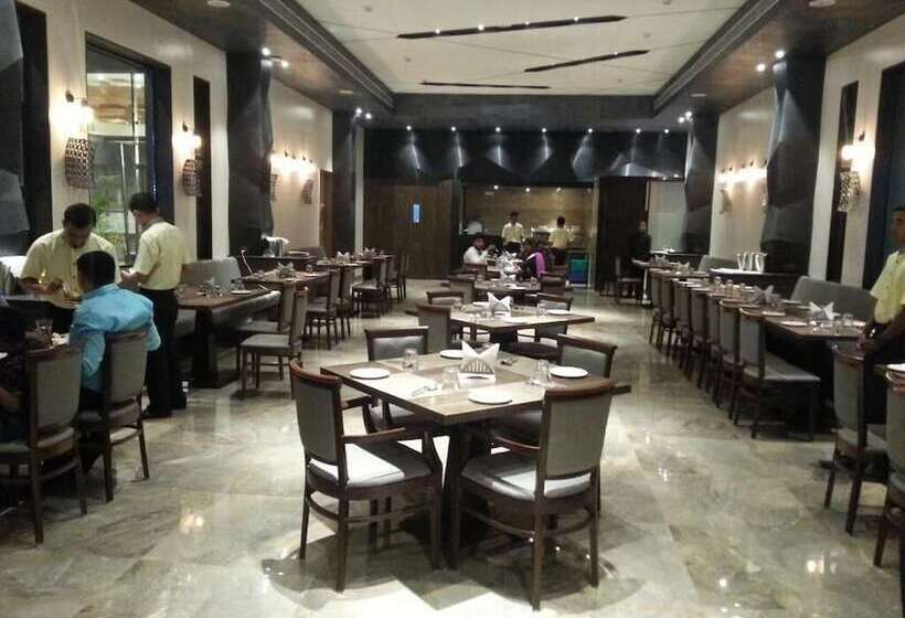 فندق Enrise By Sayaji Ahmednagar