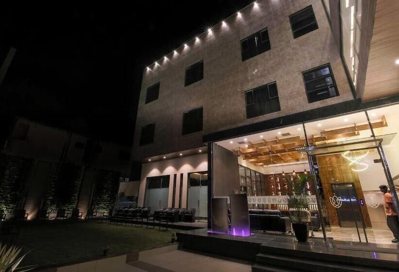 فندق Enrise By Sayaji Ahmednagar