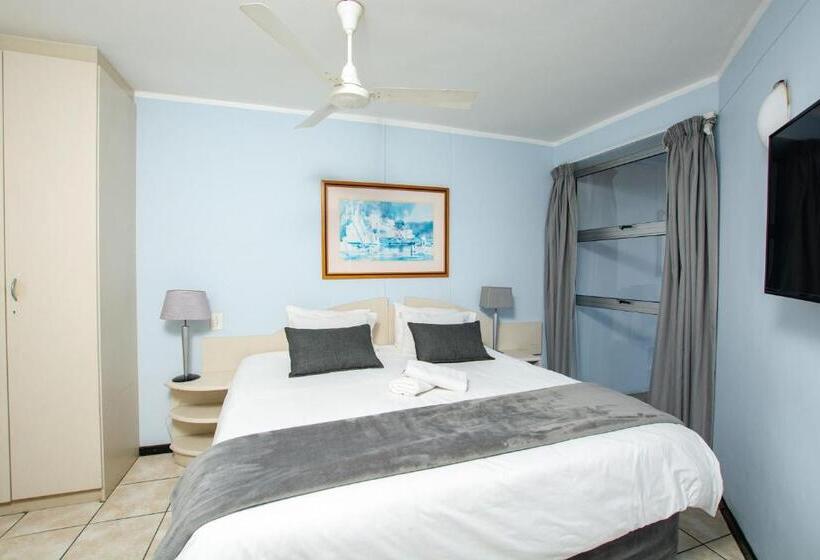 فندق False Bay Inn